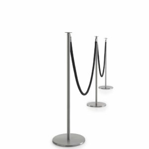 set_stanchions